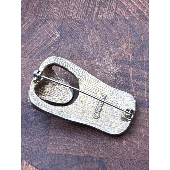 Vintage Signed Coventry Gold-Tone Textured Split Trick Brooch With Abstract Art - Picture 2 of 6